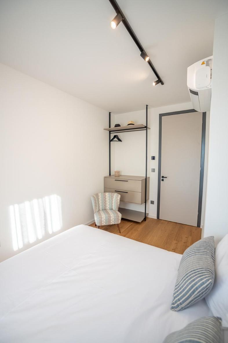 Noovi - With Private Parking Apartman Pula